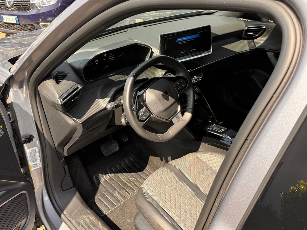 Peugeot 2008 usata a Pavia (10)