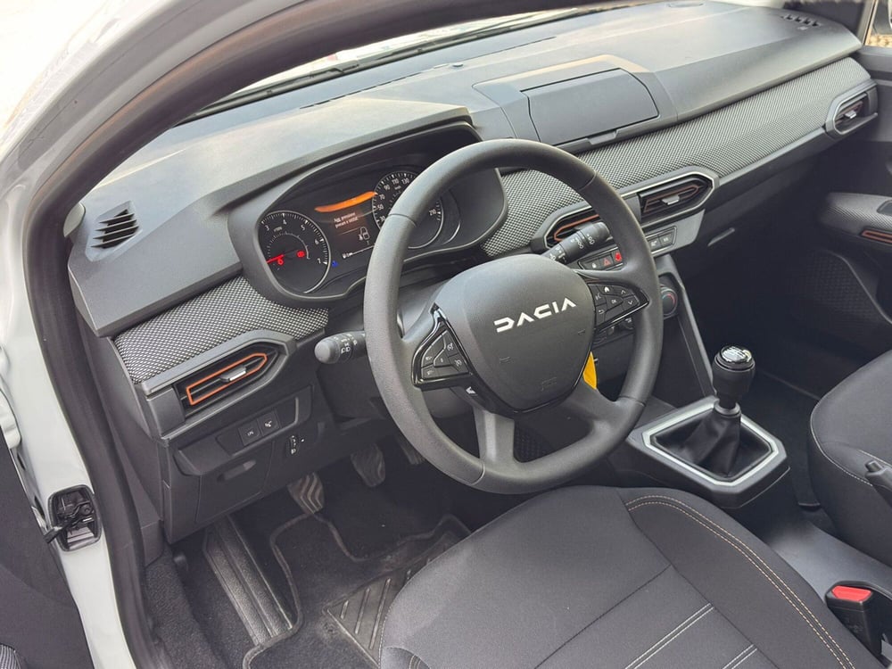 Dacia Sandero Stepway usata a Pavia (11)