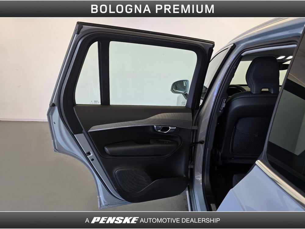 Volvo XC90 nuova a Bologna (17)