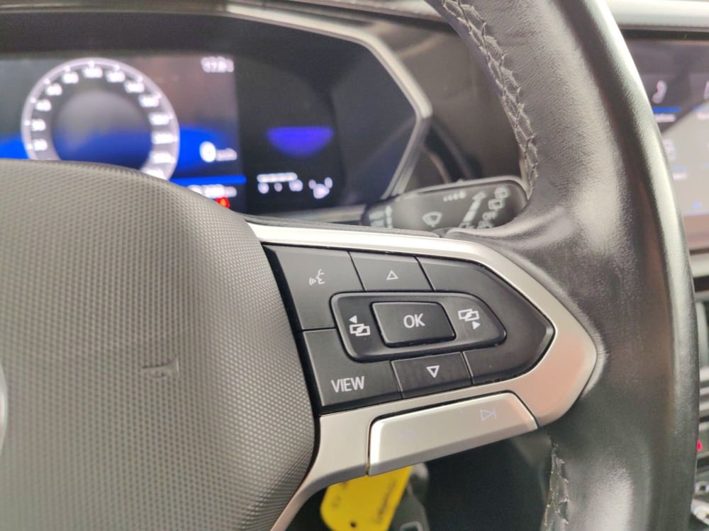 Volkswagen T-Cross usata a Massa-Carrara (13)