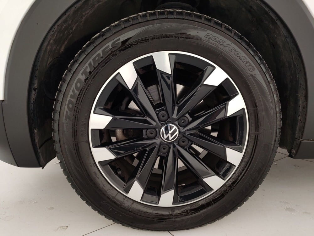 Volkswagen T-Cross usata a Massa-Carrara (6)