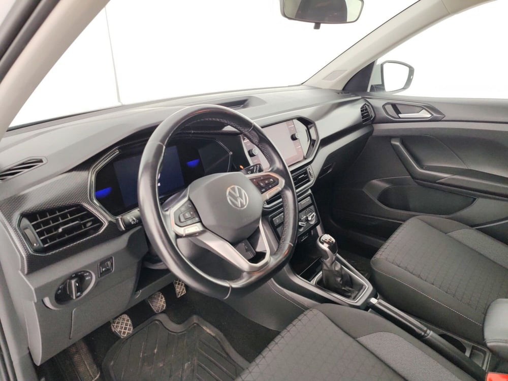 Volkswagen T-Cross usata a Massa-Carrara (8)