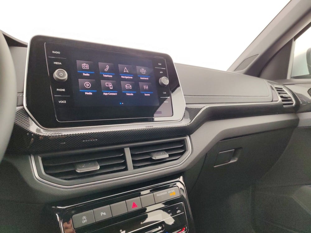 Volkswagen T-Cross nuova a Massa-Carrara (15)