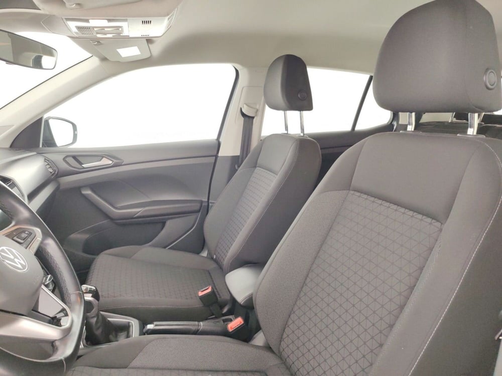 Volkswagen T-Cross usata a Massa-Carrara (9)
