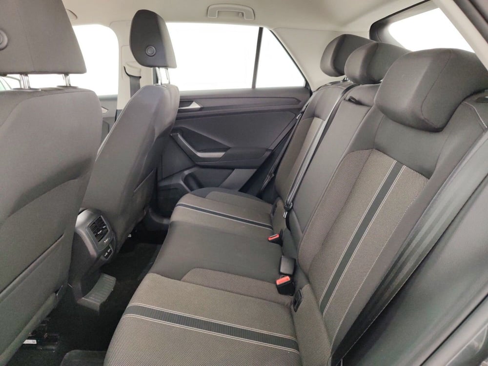 Volkswagen T-Roc usata a Massa-Carrara (10)