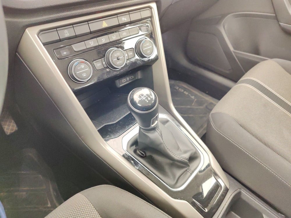 Volkswagen T-Roc usata a Massa-Carrara (11)