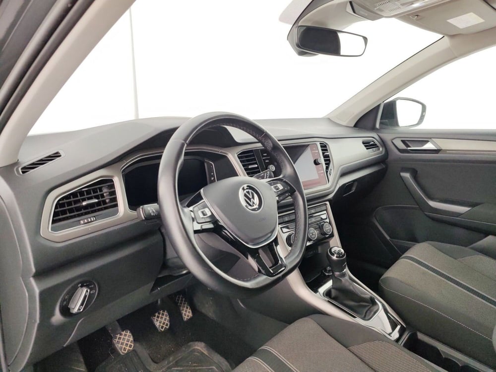 Volkswagen T-Roc usata a Massa-Carrara (8)