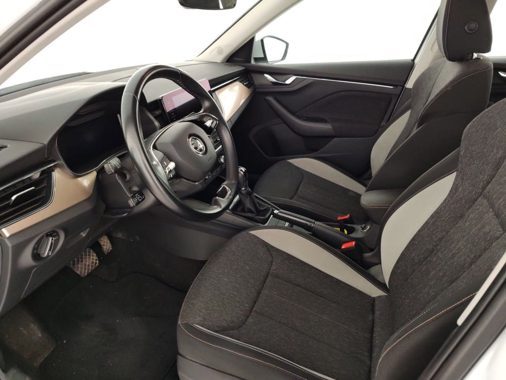 Skoda Kamiq usata a Massa-Carrara (7)