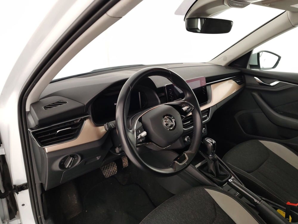 Skoda Kamiq usata a Massa-Carrara (8)