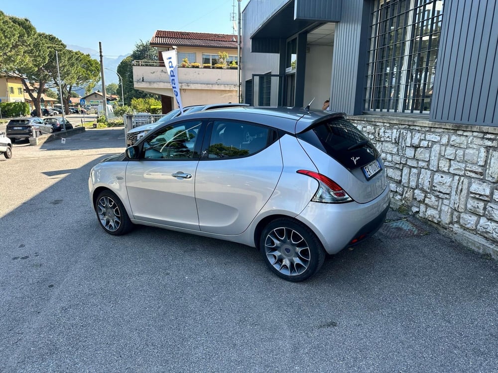 Lancia Ypsilon usata a Brescia (12)