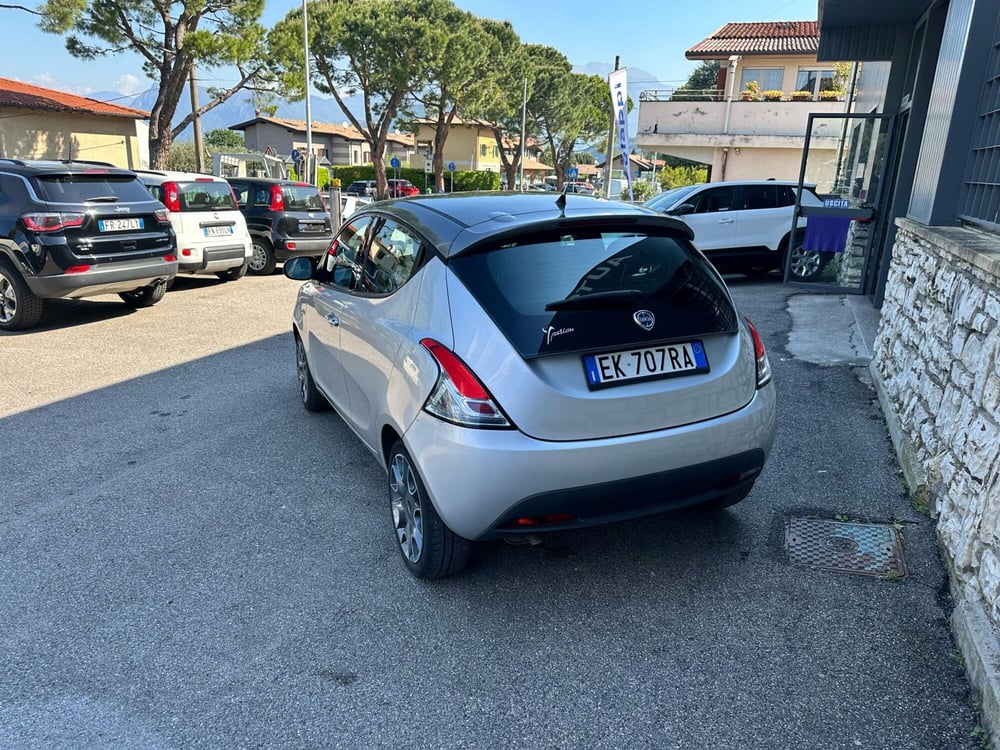 Lancia Ypsilon usata a Brescia (6)