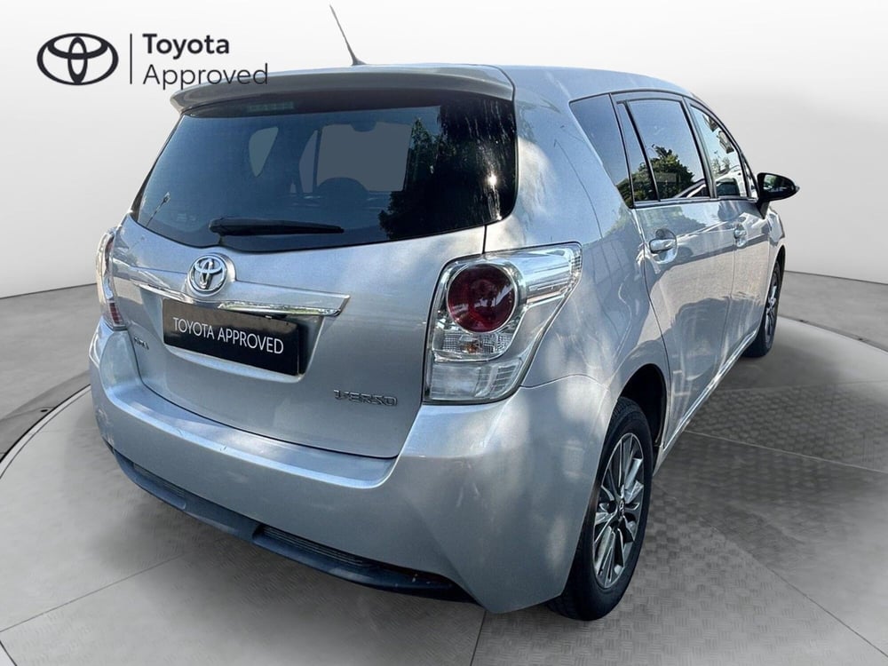 Toyota Verso usata a Bergamo (13)
