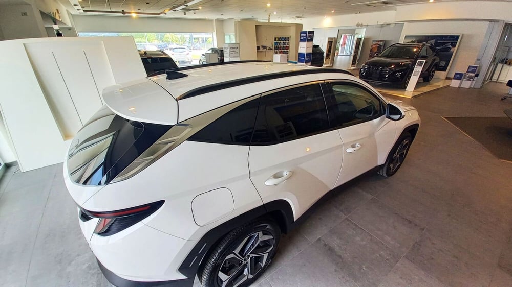 Hyundai Tucson nuova a Benevento (11)