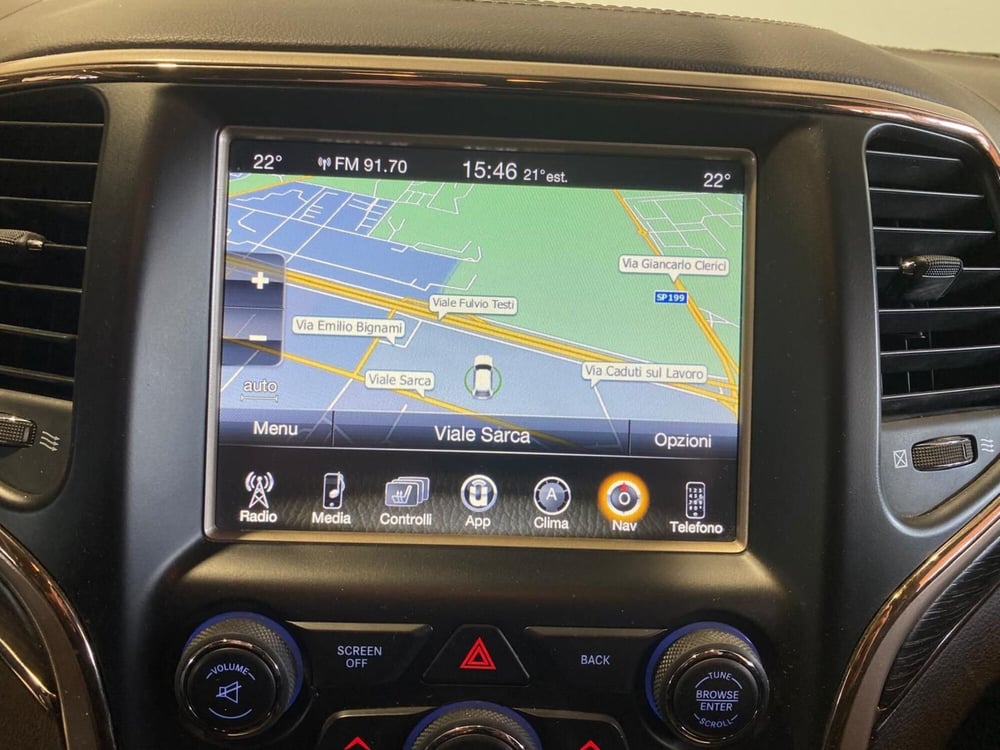 Jeep Grand Cherokee usata a Milano (11)