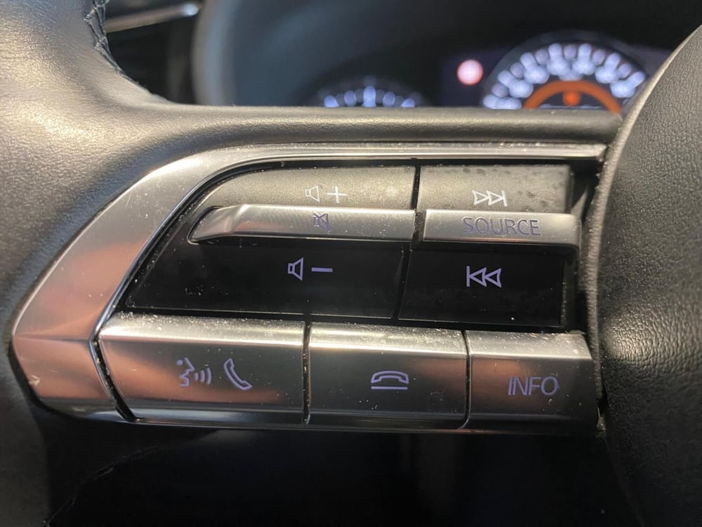 Jeep Grand Cherokee usata a Milano (19)