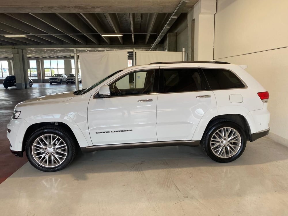Jeep Grand Cherokee usata a Milano (3)