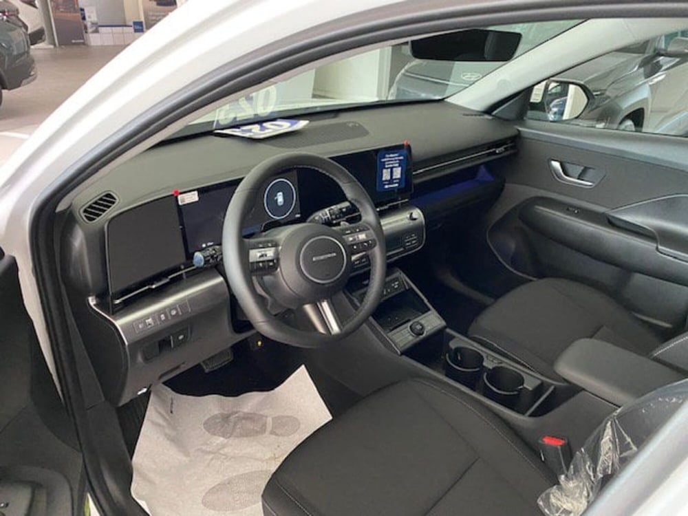 Hyundai Kona nuova a Benevento (14)
