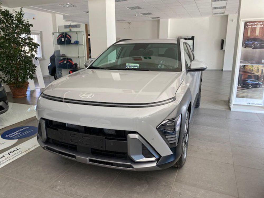 Hyundai Kona nuova a Benevento (2)