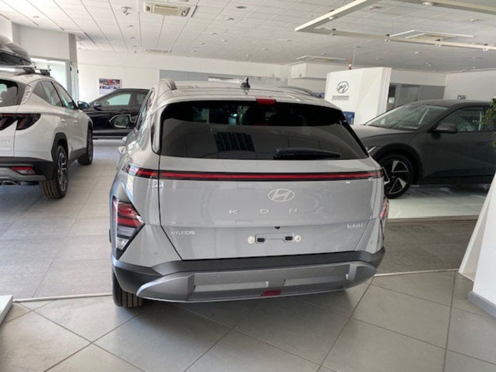 Hyundai Kona nuova a Benevento (3)