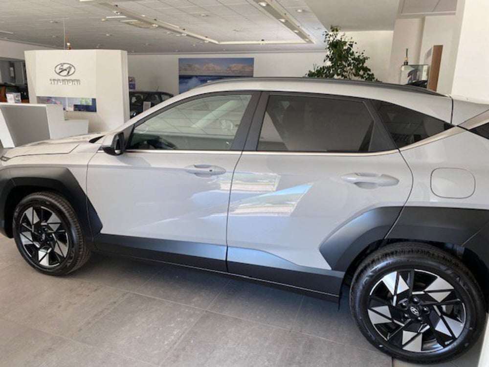 Hyundai Kona nuova a Benevento (5)