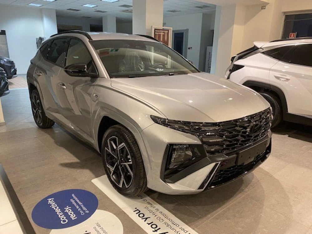 Hyundai Tucson nuova a Benevento (18)
