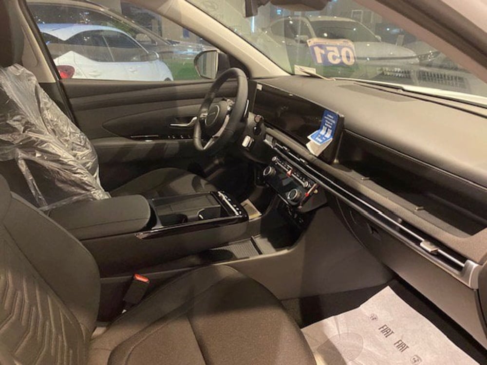 Hyundai Tucson nuova a Benevento (8)