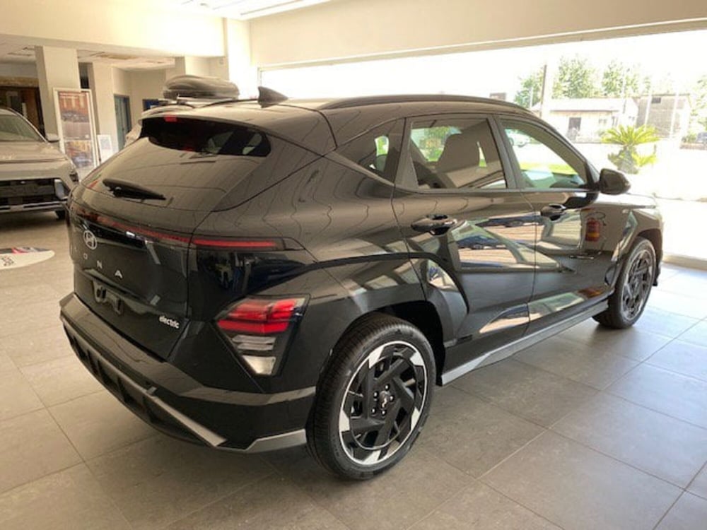Hyundai Kona nuova a Benevento (11)