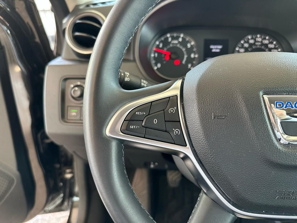 Dacia Duster usata a Brescia (13)