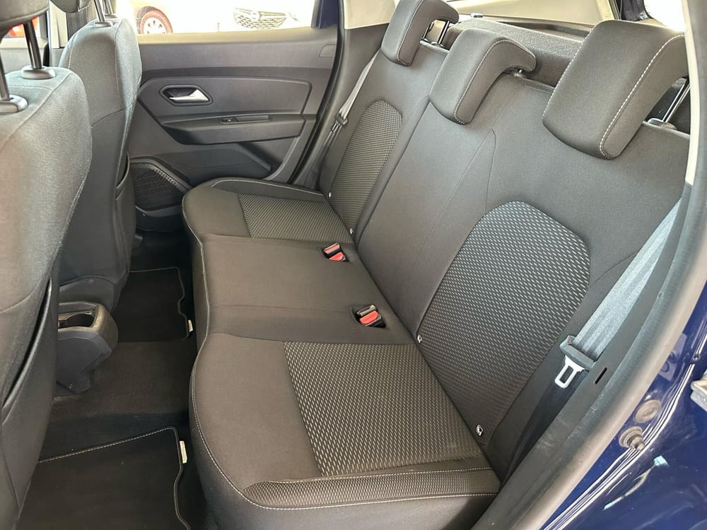 Dacia Duster usata a Brescia (17)