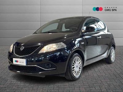 Lancia Ypsilon 1.2 69 CV 5 porte Gold del 2017 usata a Prato