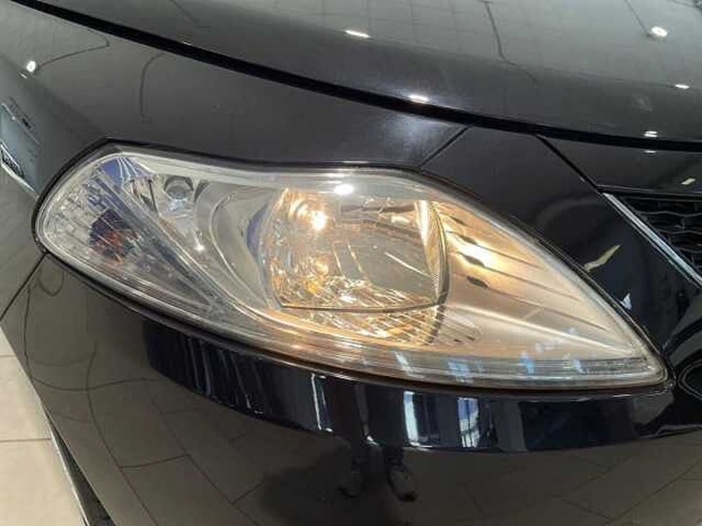 Lancia Ypsilon usata a Prato (7)