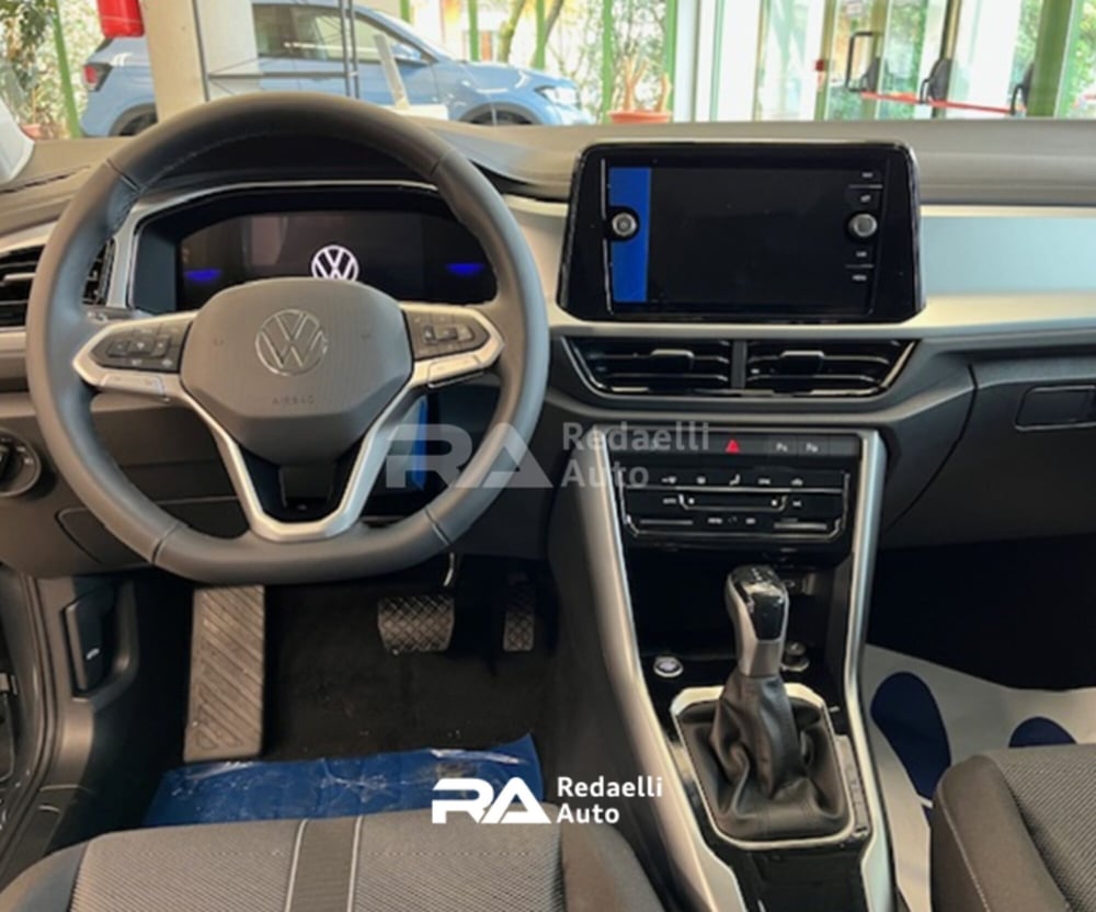Volkswagen T-Roc nuova a Lecco (6)