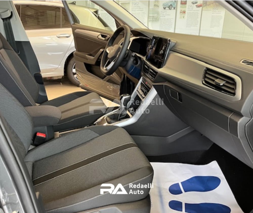 Volkswagen T-Roc nuova a Lecco (8)