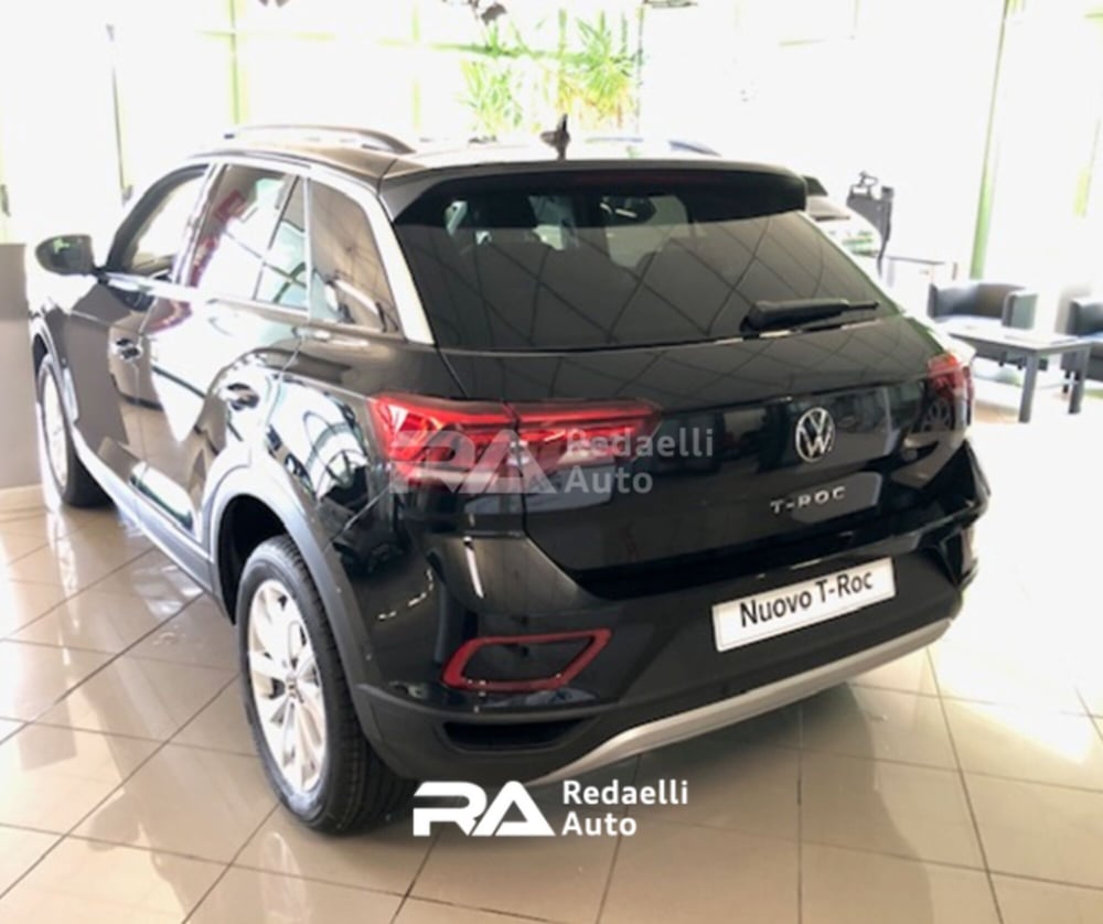 Volkswagen T-Roc nuova a Lecco (3)