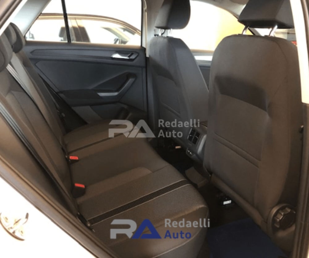 Volkswagen T-Roc nuova a Lecco (8)