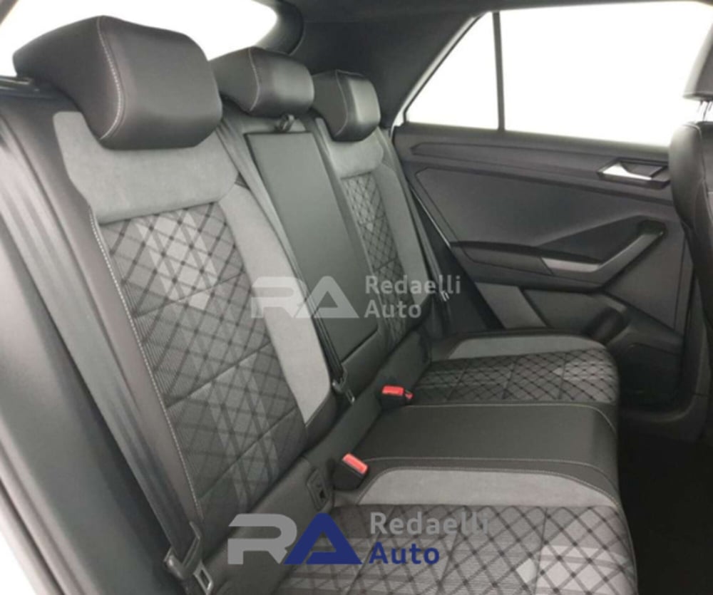 Volkswagen T-Roc nuova a Lecco (5)