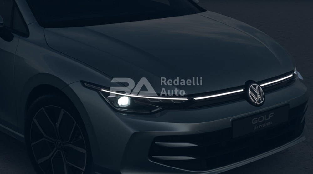 Volkswagen Golf nuova a Lecco (4)