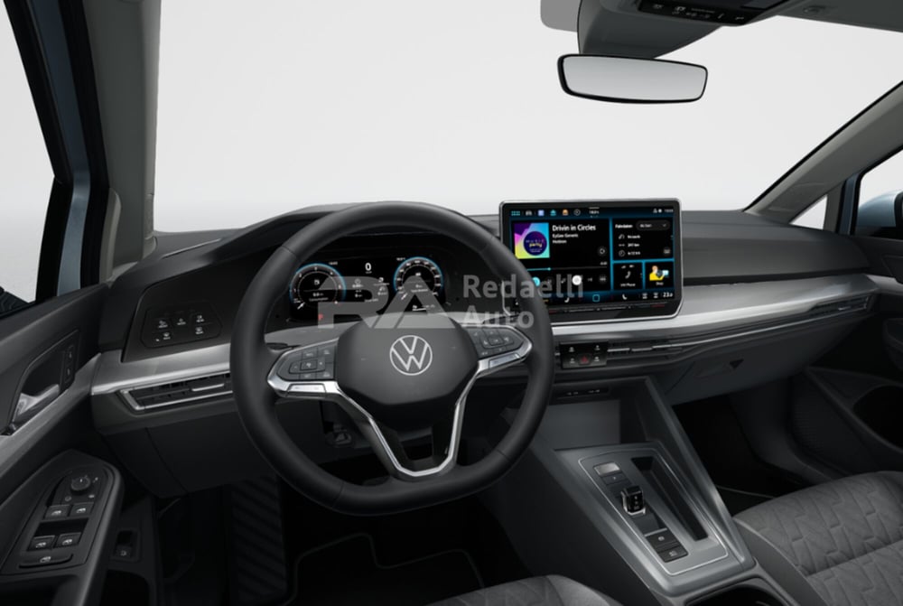 Volkswagen Golf nuova a Lecco (5)