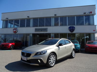 Volvo V40 Cross Country D2 1.6 Summum N1 del 2017 usata a San Dona&#039; Di Piave