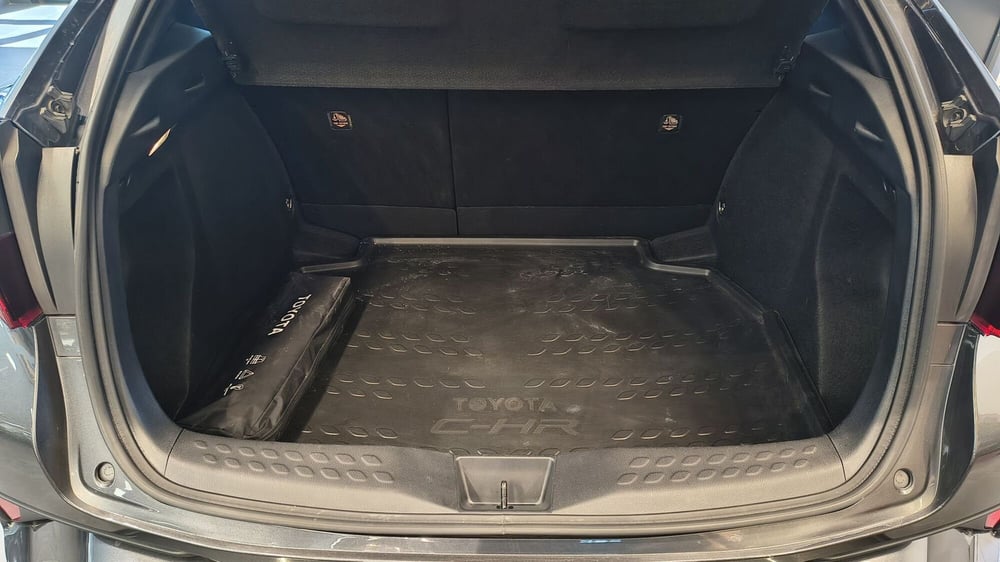 Toyota Toyota C-HR usata a Catanzaro (8)