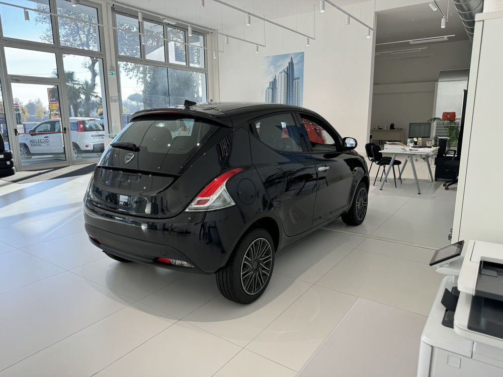 Lancia Ypsilon nuova a Venezia (3)