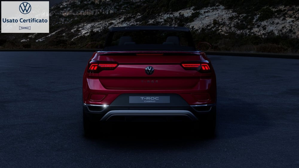 Volkswagen T-Roc Cabrio usata a Genova (16)