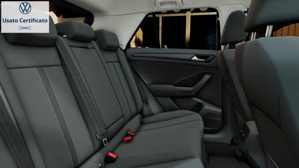 Volkswagen T-Roc usata a Genova (11)