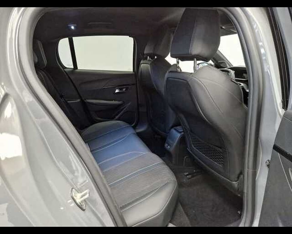 Peugeot 208 usata a Milano (12)