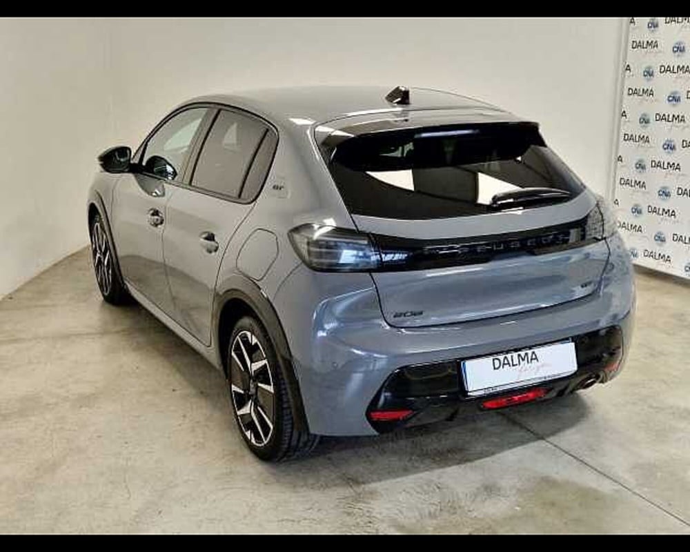 Peugeot 208 usata a Milano (16)