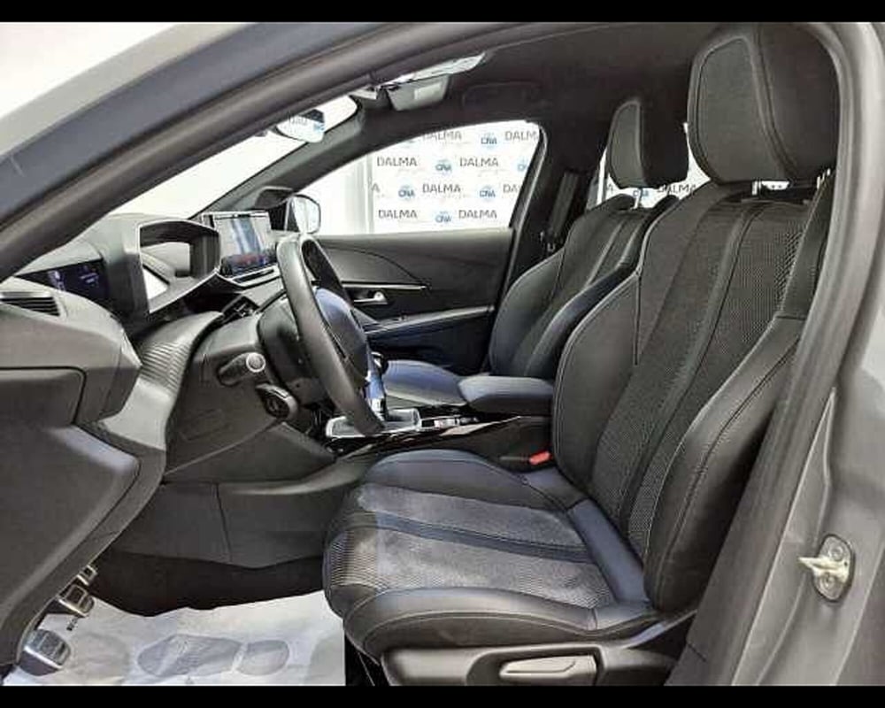 Peugeot 208 usata a Milano (5)
