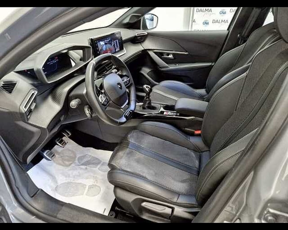 Peugeot 208 usata a Milano (6)