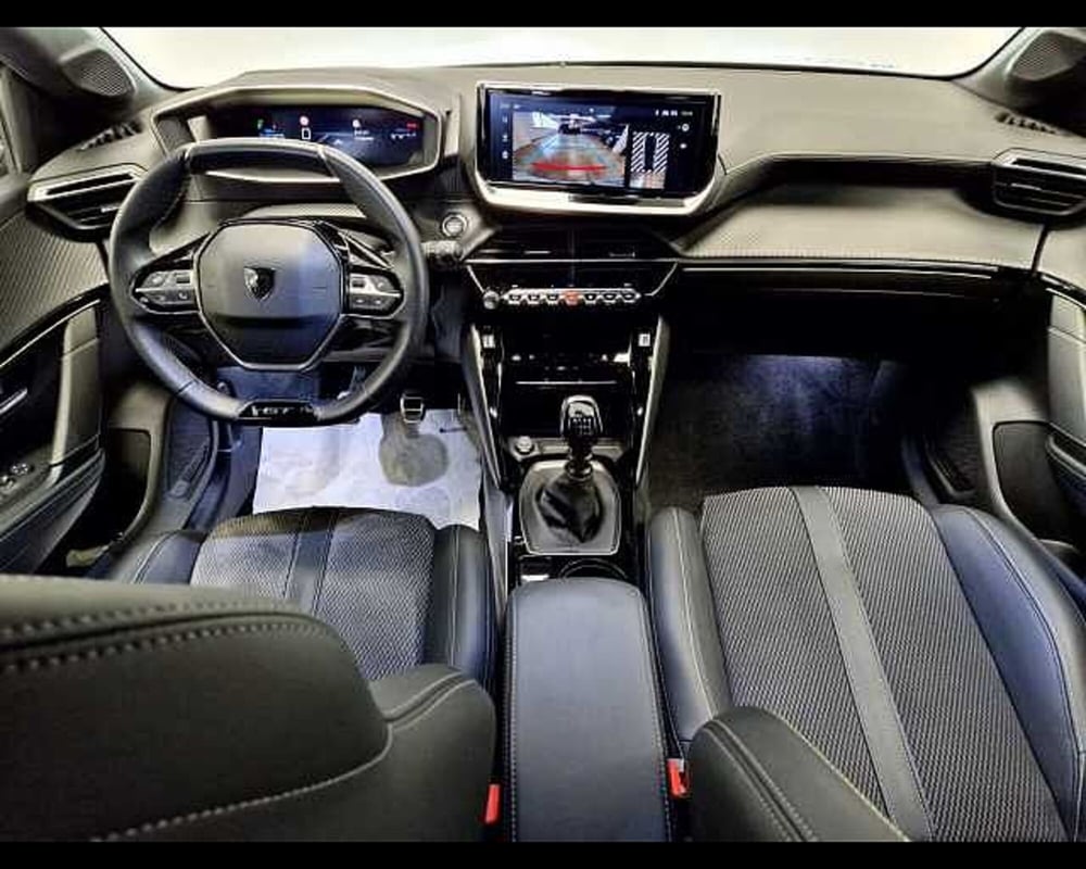 Peugeot 208 usata a Milano (7)