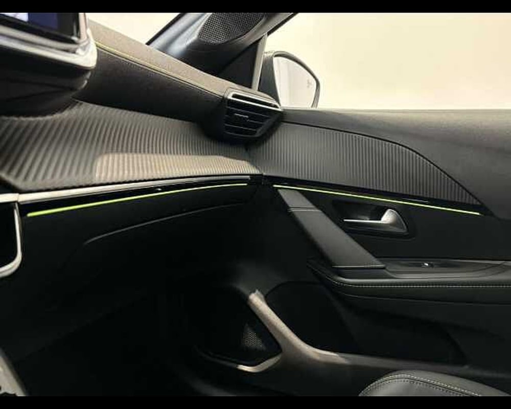 Peugeot 208 usata a Milano (8)