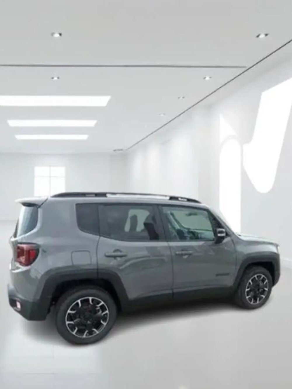 Jeep Renegade nuova a Latina (2)